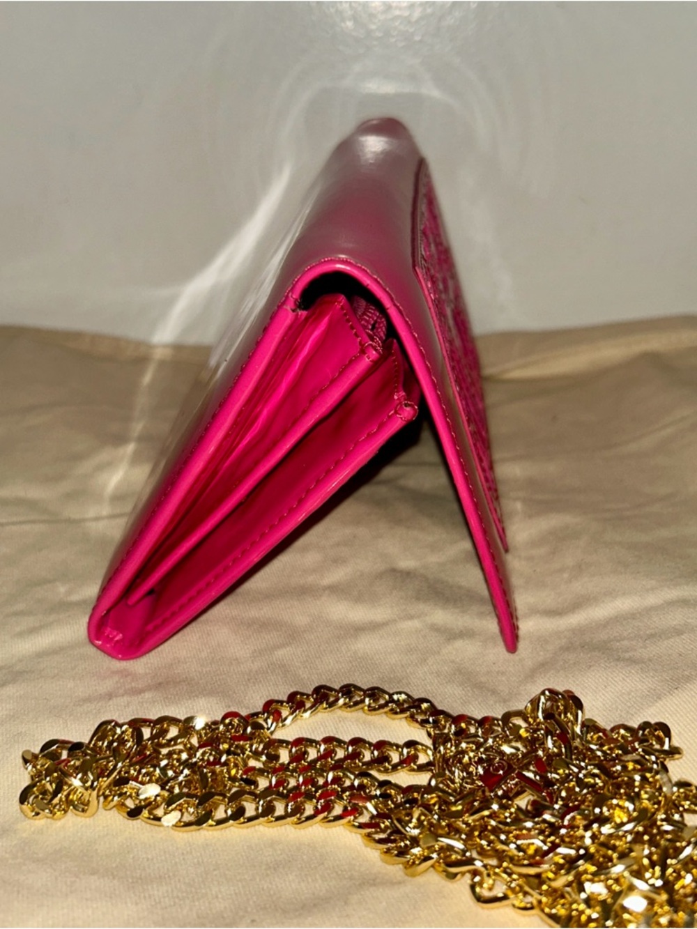 See By Chloé Patent Leather Wallet in Hot Pink with Aftermarket Gold Chain. - Picture 4 of 8